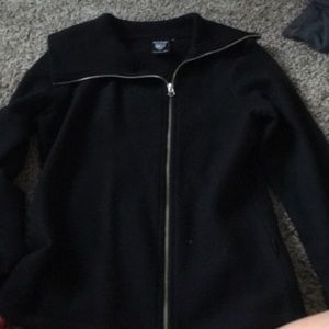 Zip up sweater, size Medium, Black
